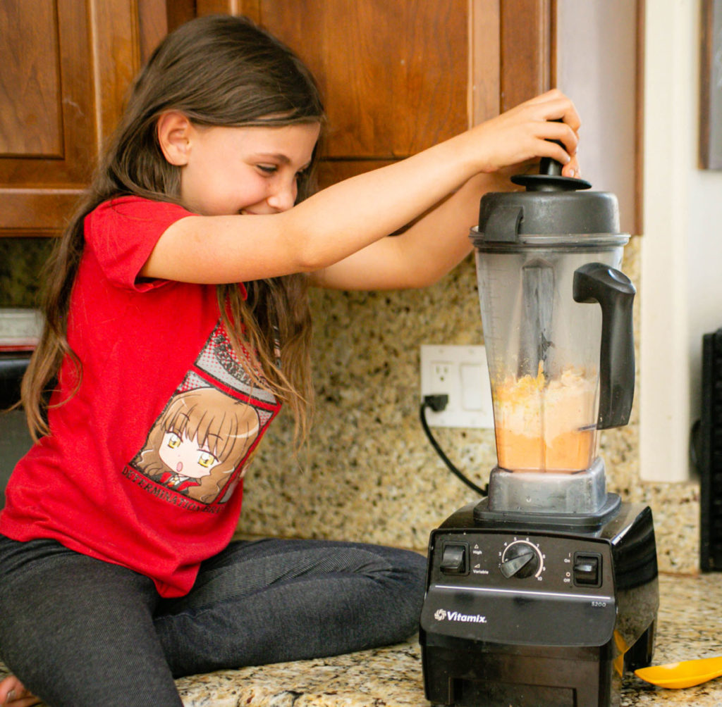 Blend cashew sauce