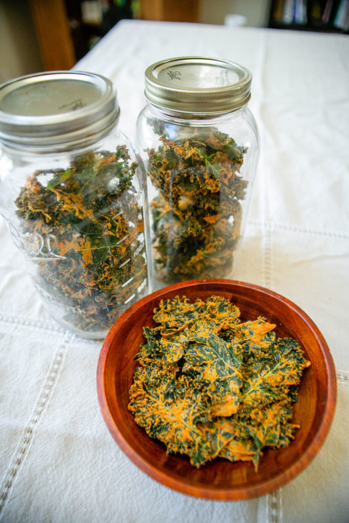 cheezy kale chips