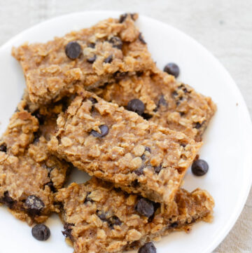 Oat Food Bars with Chocolate Chips