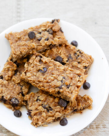 Oat Food Bars with Chocolate Chips